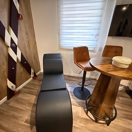 Jacuzzi Privee Love-room-mediterrannee Apartment *